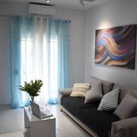 Central Luxury Apartment In テッサロニキ エクステリア 写真