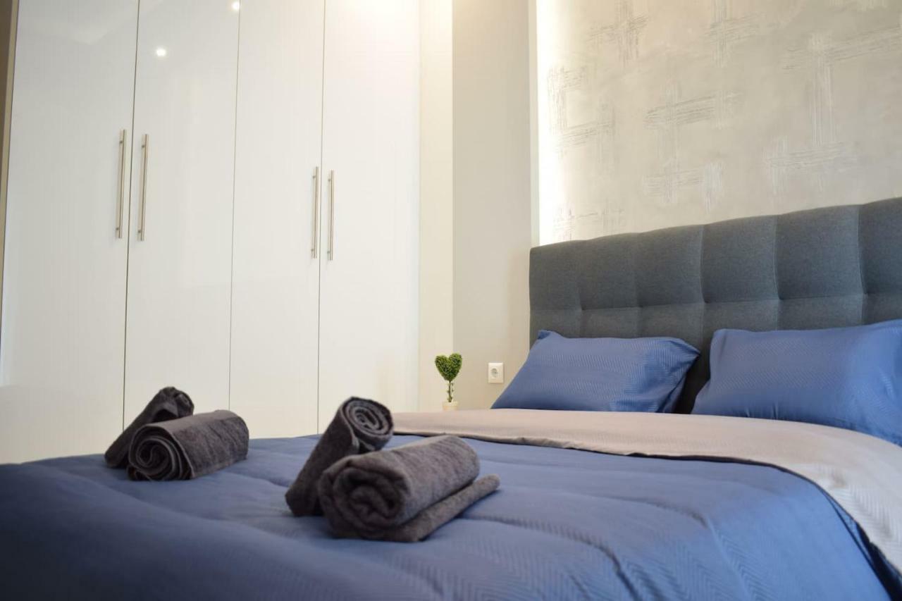 Central Luxury Apartment In テッサロニキ エクステリア 写真